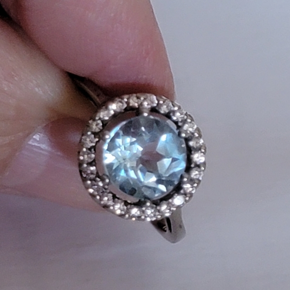 Silver and Blue Topaz Halo Ring Size 8 December Birthstone - Picture 9 of 11
